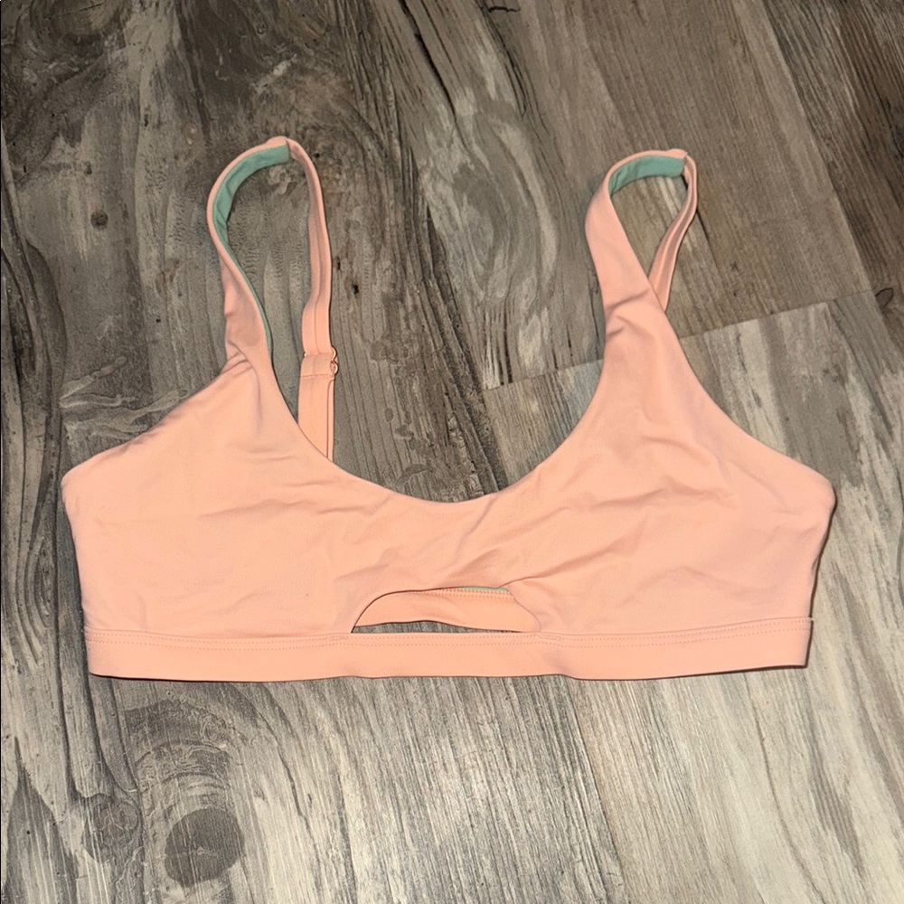 Jolyn Amelia Top XS NWOT